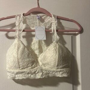 Wishlist Lace Bralette - Cream
